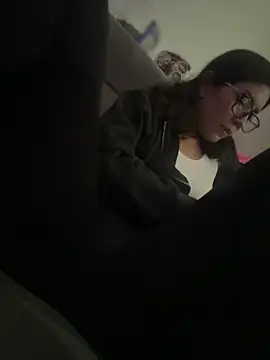 Mila_Morgan élő XXX-chatje