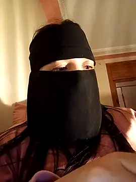 Czat XXX na żywo – LONA-_-