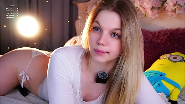 EdlinAlliston লাইভ XXX চ্যাট