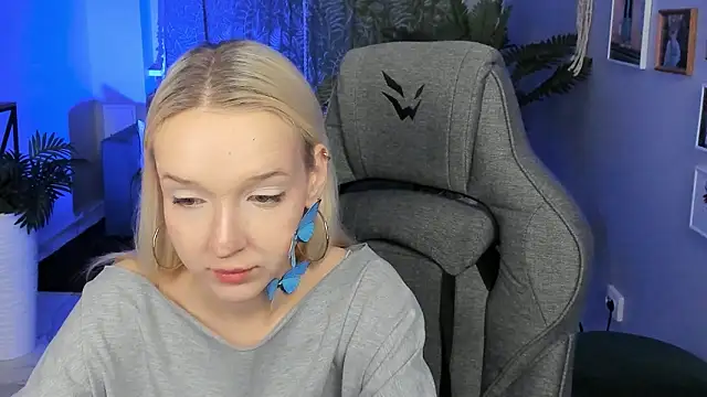 MaoqiBeverly Chat XXX live