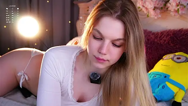 EdlinAlliston's Live XXX Chat