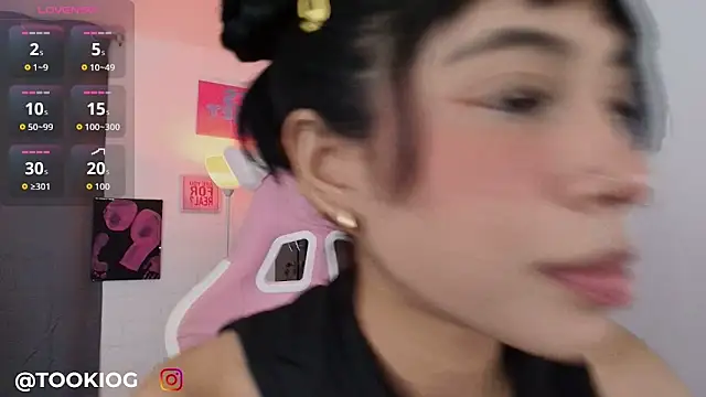 Živý XXX chat TOOKIOG_