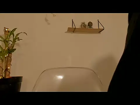 aprille15 Live XXX-Chat