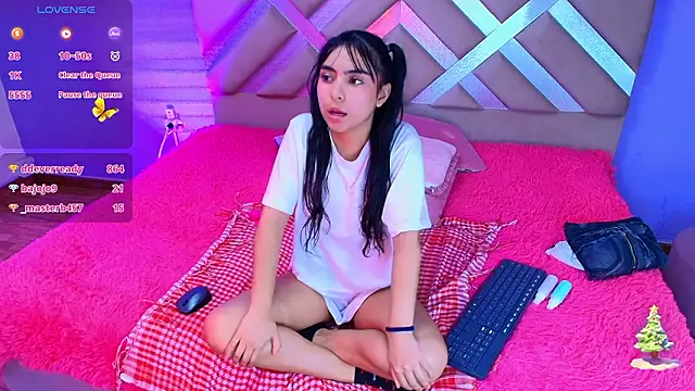 daphnee_bloom's Live XXX Chat