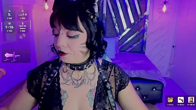 _Vermell_ Live XXX Chat