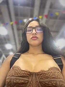 DulceLenns Live XXX Chat