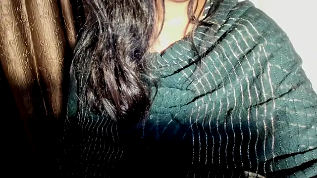 Chat XXX en directo de TheShyGirl_