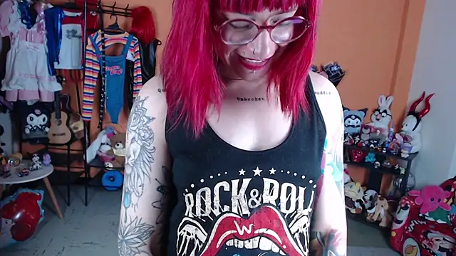 MissMiia2: απευθείας συνομιλία ΧΧΧ