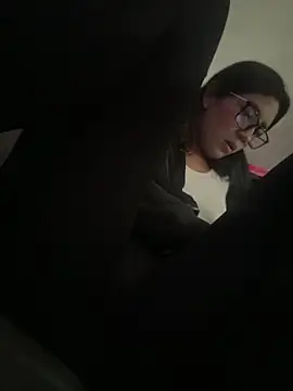 Mila_Morgan 即時 XXX 聊天