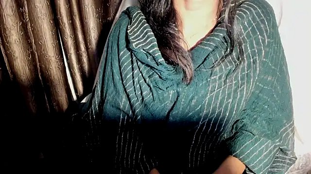 TheShyGirl_のウェブカメラショー