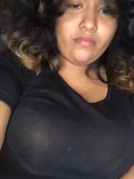 emi_li82's Webcam Show