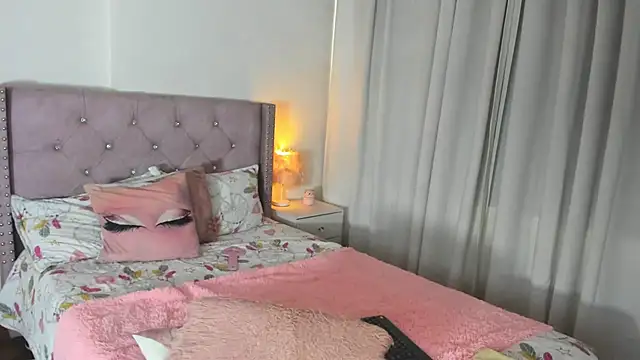 XXX chat uživo modela destinysweet21