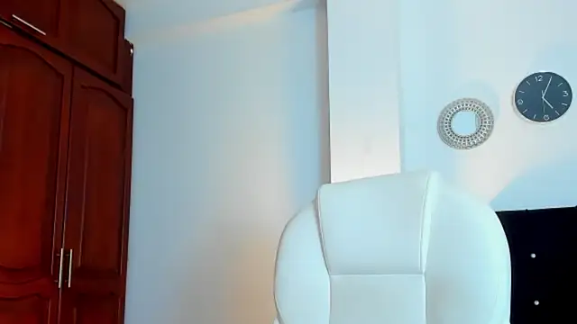 kathyajhonss' Webcam Show