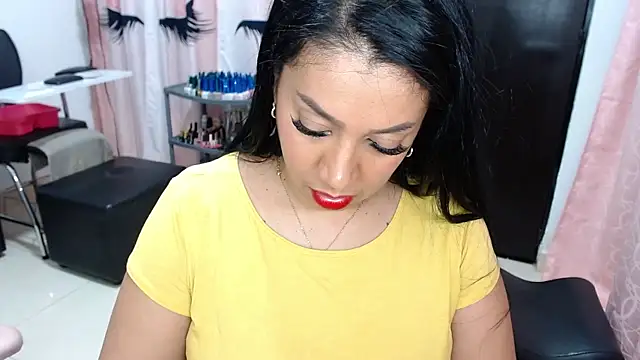 titsbiglovers' Live XXX Chat