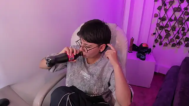 Nathaly_ds' Live XXX Chat