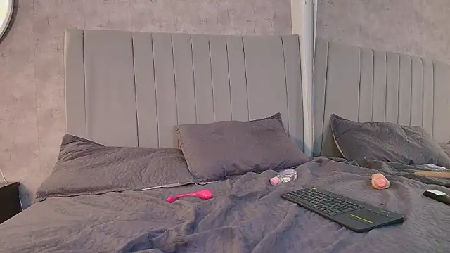 karla-ruizn Live XXX chat