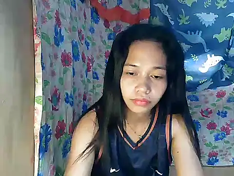 PinaySkinnyGirl 即時 XXX 聊天