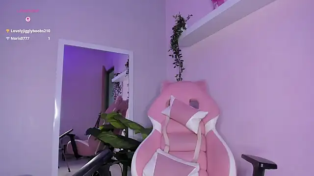 XXX chat uživo modela KIMAPRIL