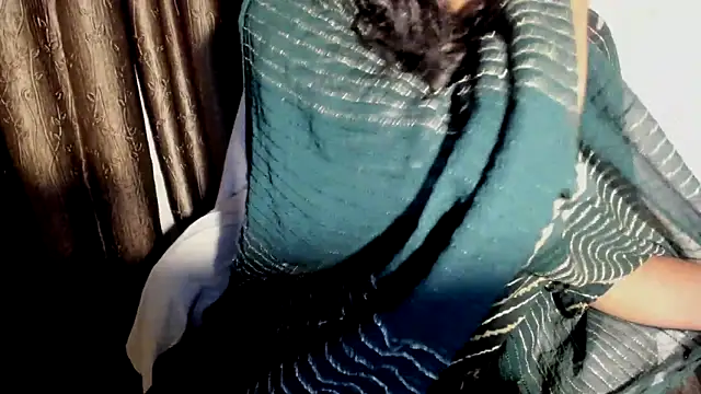 Chat XXX ao vivo de TheShyGirl_