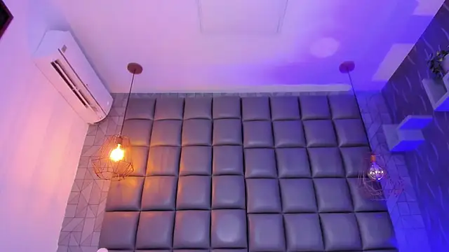 megan_woll's Live XXX Chat