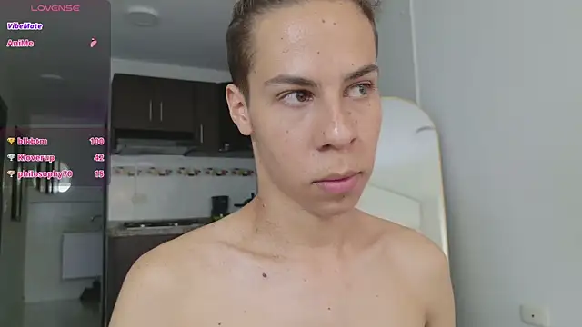 Chatroom XXX en direct de grey___27