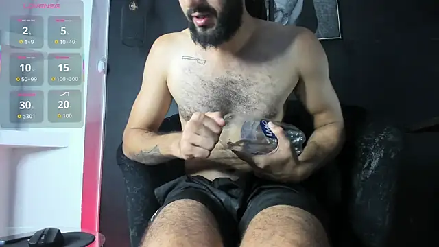 Tatis__ élő XXX-chatje