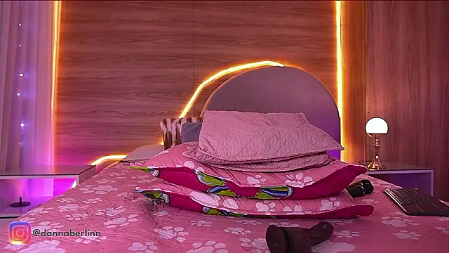 Czat XXX na żywo – danna_berlin_