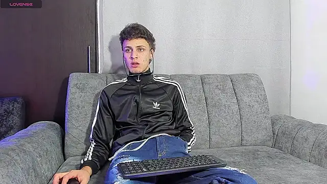 Chat XXX en directo de Two_sexboys