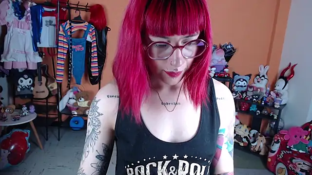 MissMiia2's Live XXX Chat