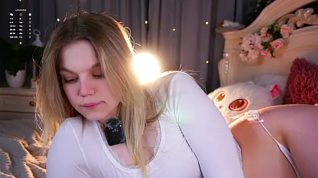 EdlinAlliston live XXX chat