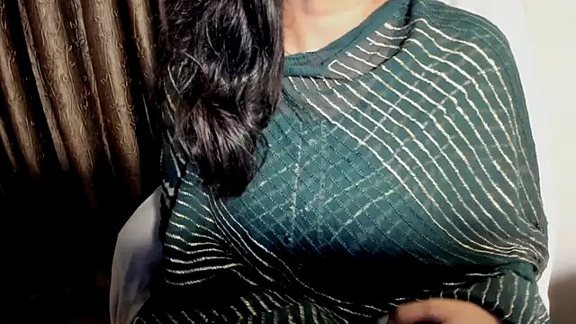 TheShyGirl_ live XXX chat