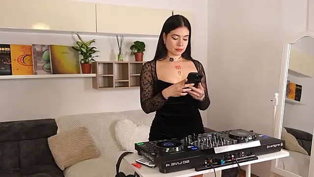 Živý XXX chat SatyaDj