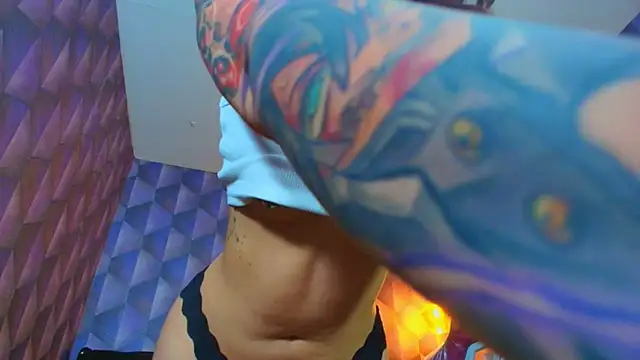 LiaHarryis' Live XXX Chat