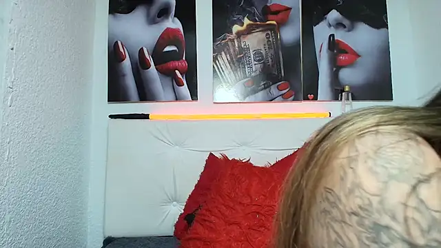 LinaBrowm Chat XXX live