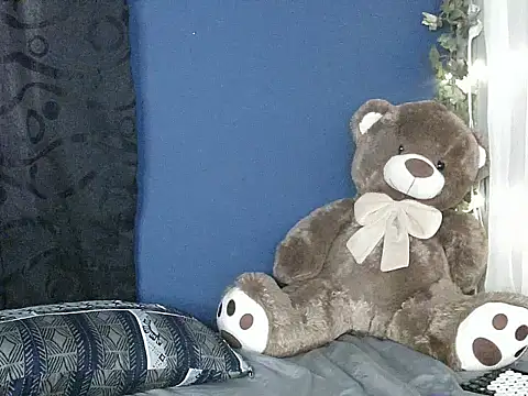 Chat +18 de lunahototinparis18 ao vivo