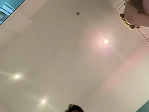 sari237 Chat XXX in diretta