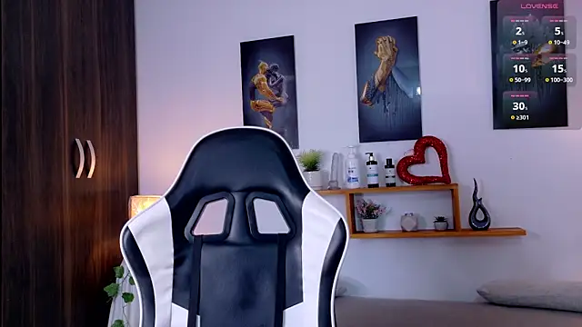 Вебкам-шоу second_kaii