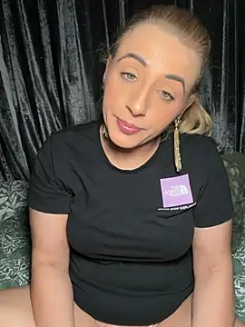 Strongqueen: онлайн-секс-чат