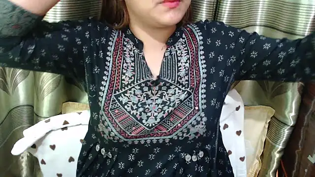 queen_angelina's Live XXX Chat