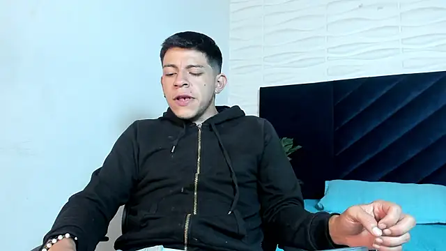 Chat XXX Live Zackfalcon_