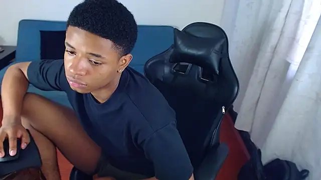 Chat XXX Live liiam3