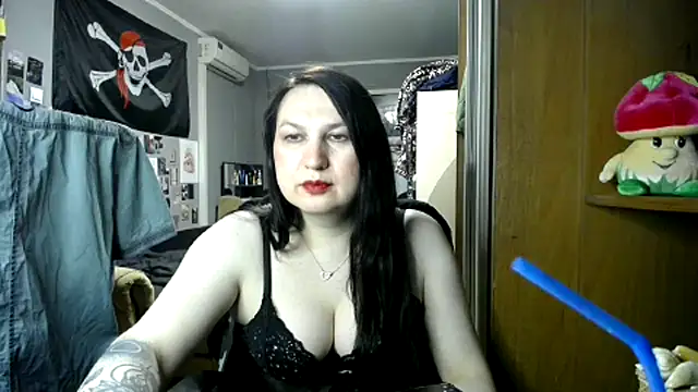 EvaBeautyXx – Kamerová šou