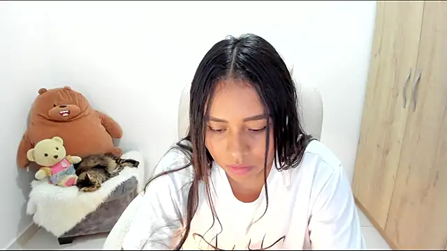 Ciara8 现场XXX聊天