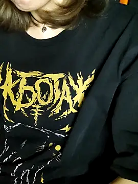 Chat +18 de Aashikalaa ao vivo