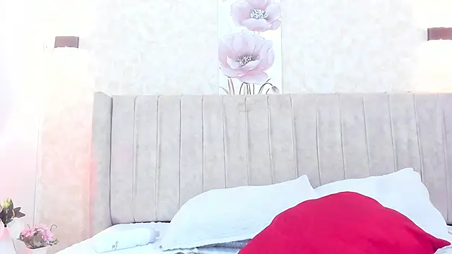 Chat XXX Live thamiina_