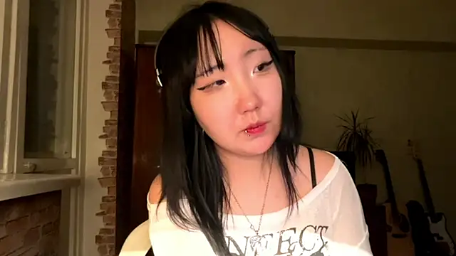 Yunananaa Adlı Modelin Canlı XXX Sohbeti