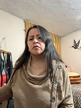 แชท XXX สดของ latinfemale