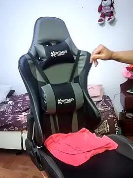 esmeralda_milf 라이브 XXX 채팅