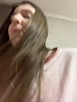 _babycherryのライブXXXチャット