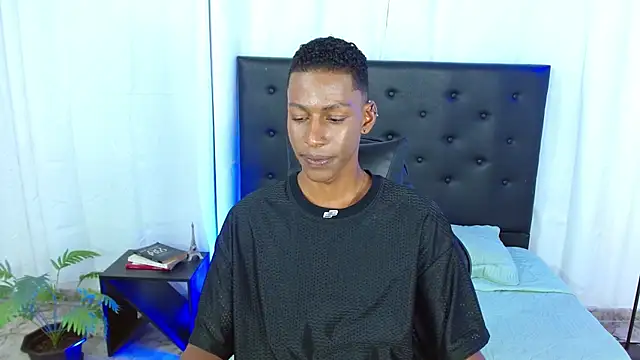 Chat XXX Live maiki18_